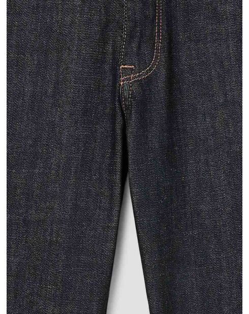 Reguläre Jeans aus rohem Denim