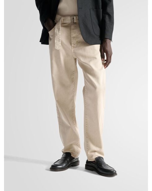 L'Atelier ecrufarbene, lockere Twill-Jeans mit Gürtel