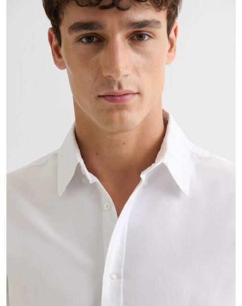 Weißes Slim-Shirt aus Bio-Baumwolle