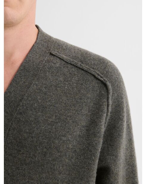 Cardigan boutonné en laine certifiée vert olive