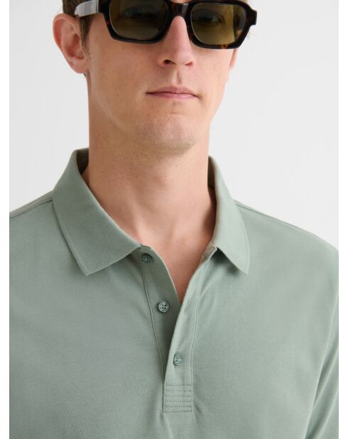 Polo boutonné en coton vert amande