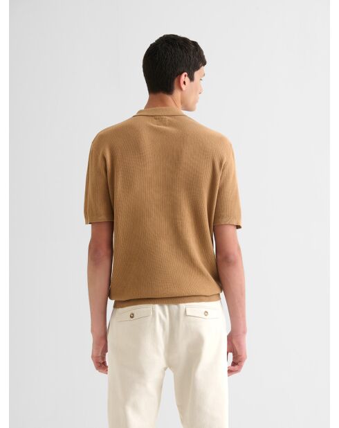 Polo col boutonné jeux de points camel