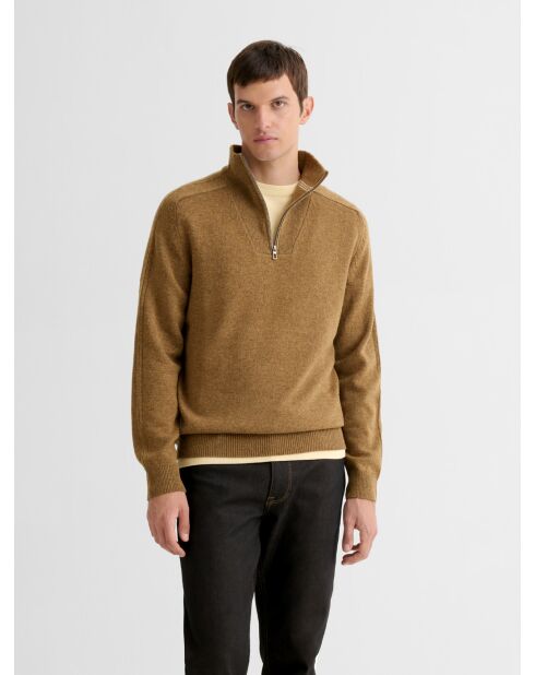 Maglione con collo trucker in misto lana nocciola