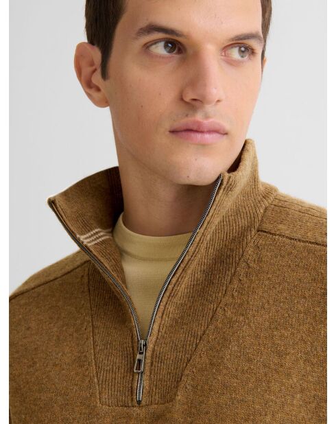 Maglione con collo trucker in misto lana nocciola