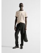L'Atelier ecru T-shirt met contrasterende ronde hals