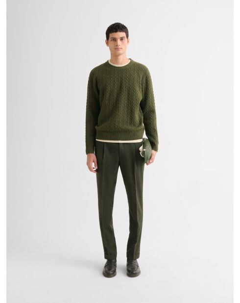 Pull col rond en maille torsadée vert olive