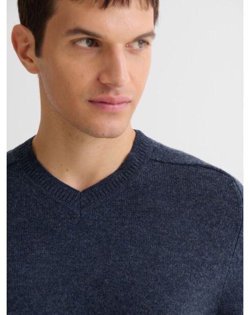 Maglia con scollo a V in misto lana indaco lavata