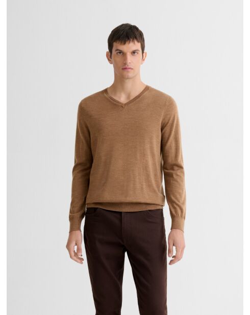 Kamelfarbener Pullover mit V-Ausschnitt aus Merinowolle