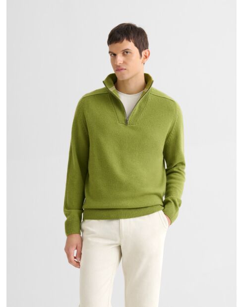 Anisgrüner Pullover aus Wollmischung mit Truckerkragen