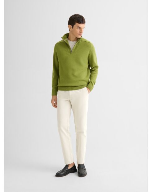 Anisgrüner Pullover aus Wollmischung mit Truckerkragen