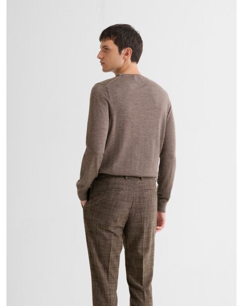 Maglione girocollo in lana merino castagna