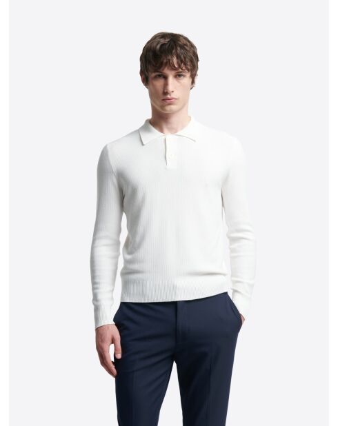 Sneeuwwitte polotrui met knopen van gecertificeerd viscose