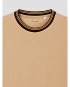 Camiseta regular de cuello redondo en beige arena