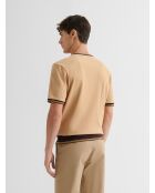 Camiseta regular de cuello redondo en beige arena