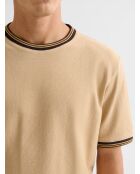 Camiseta regular de cuello redondo en beige arena