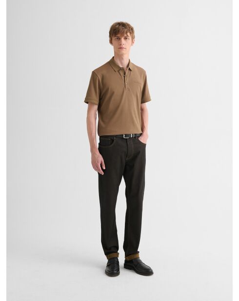 Polo boutonné marron acajou