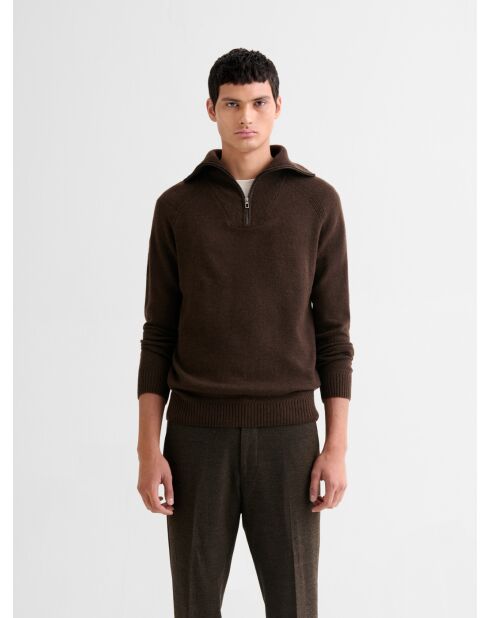Maglione con collo trucker in misto lana color cioccolato
