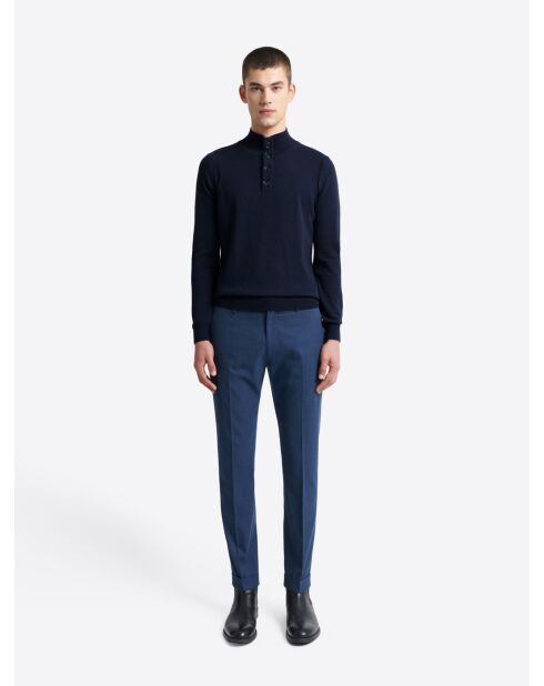 Marineblauer Pullover mit Trichterausschnitt aus Baumwollmix
