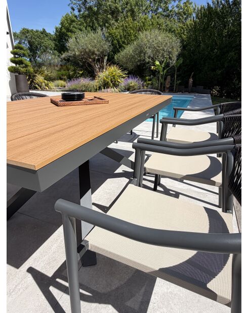 Lot composé d'une table de jardin Lamu en aluminium et plateau polywood aspect bois et 8 fauteuils Sumba gris anthracite - 9 pièces