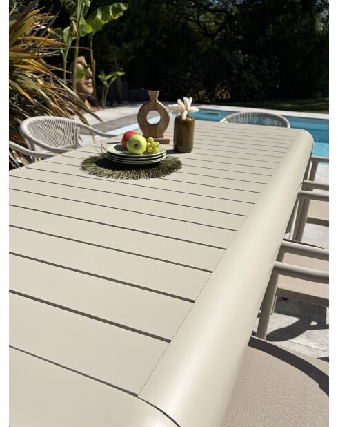 Ensemble table de jardin Hanoi en aluminium et 8 fauteuils Sumba grège - 9 pièces