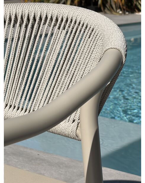 Ensemble table de jardin Hanoi en aluminium et 8 fauteuils Sumba grège - 9 pièces