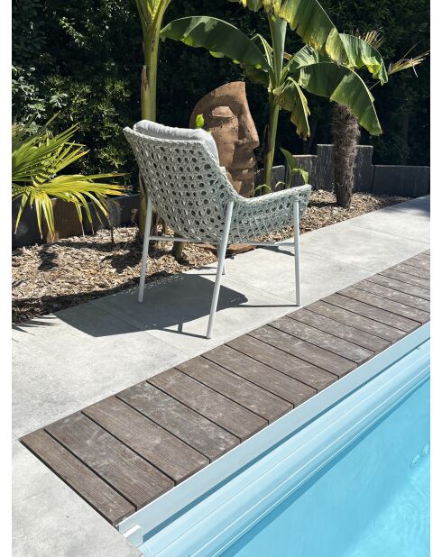 Set aus 2 Gartenstühlen Elba aus Aluminium und weißem gewebtem Harz - 63x73x88 cm