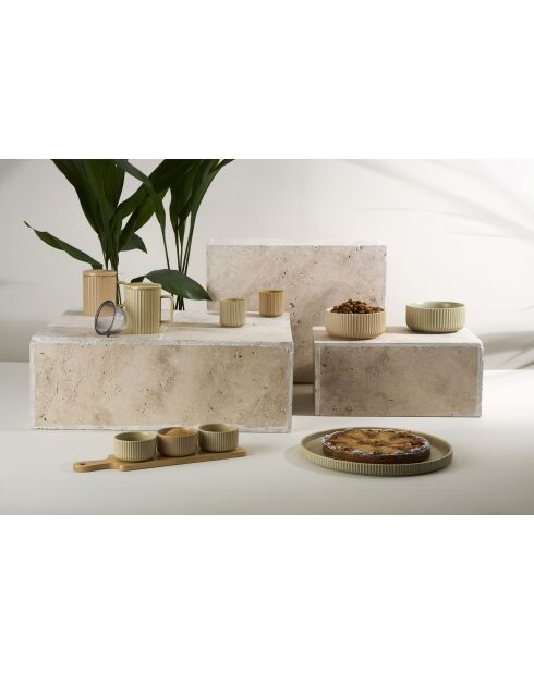 Plat rond Sweet Leaves amande - D33x2,5 cm