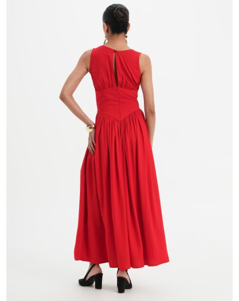 Nora rotes Kleid