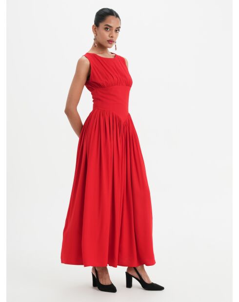 Nora rotes Kleid