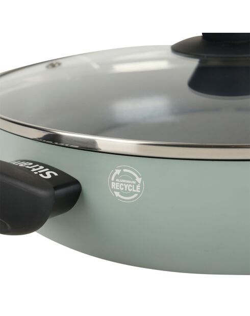 Sauteuse en aluminium pressé recyclé vert clair mat - D. 26 cm