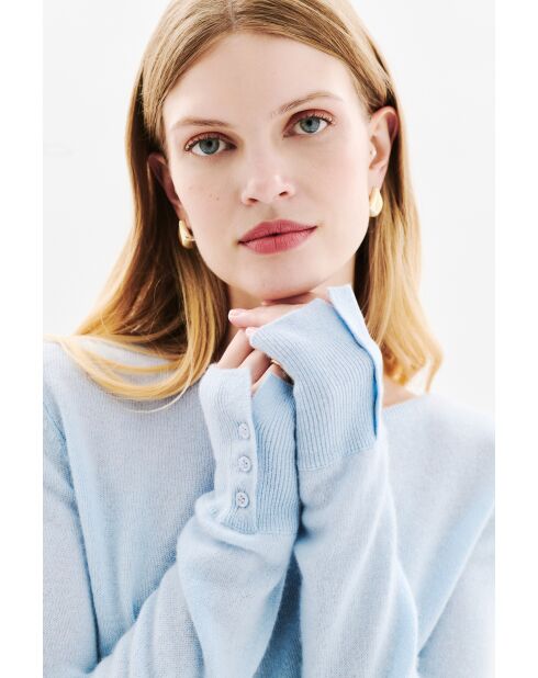 Pull Zoan bleu pastel