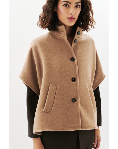 Poncho Holan camel