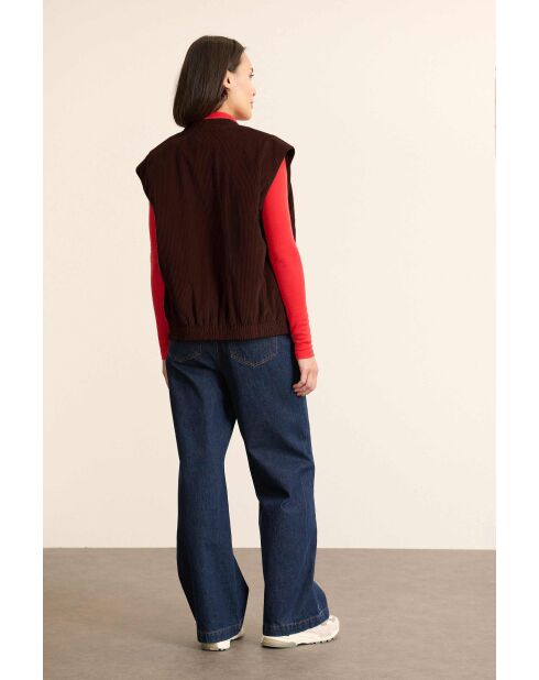 Bruine fluwelen jas uit Brazilië