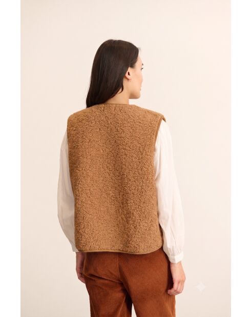 Beigefarbene Wolljacke Polette