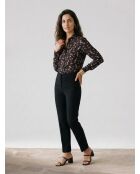 Camicia nera con stampa floreale