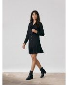 Schwarzes plissiertes kurzes Kleid
