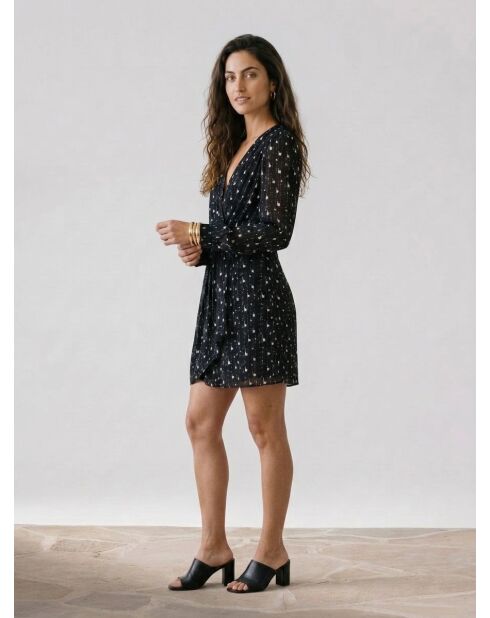 Korte jurk met zwart-witte print