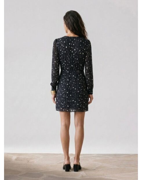Korte jurk met zwart-witte print