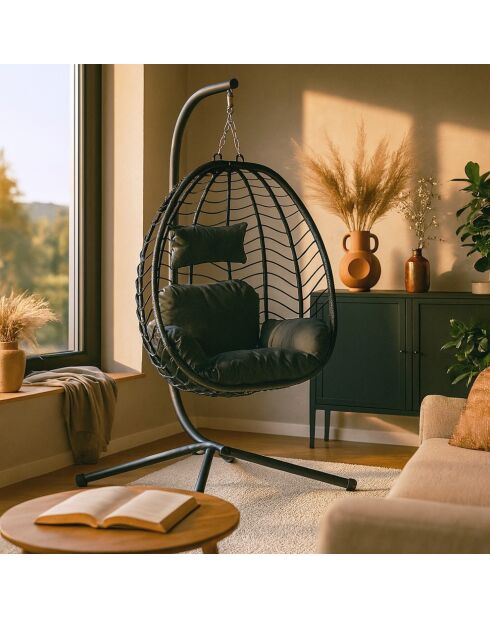 Fauteuil suspendu en résine effet rotin Norale noir - 95x95x197 cm