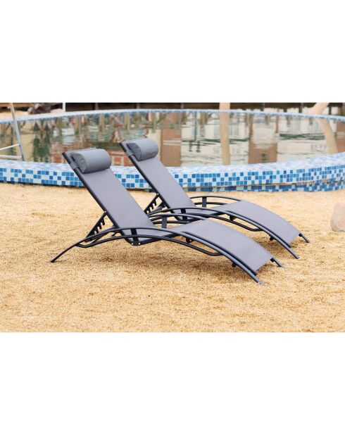 Lot de 2 transats empilables et ajustables en aluminium Ceylan gris et noir - 66x179x30 cm