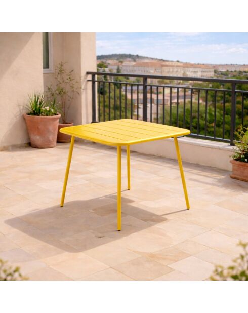 Falcou vierkante tafel 4 stoelen geel - 70x70 cm