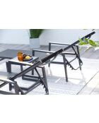 Lot de 2 transats et une table d'appoint Parivo noir - 3 pièces