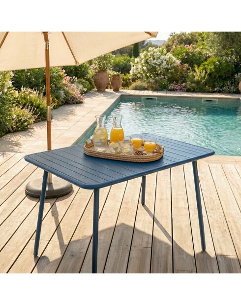 Blauer Gartentisch für 4 bis 6 Personen von Falcou, 120x70x72 cm