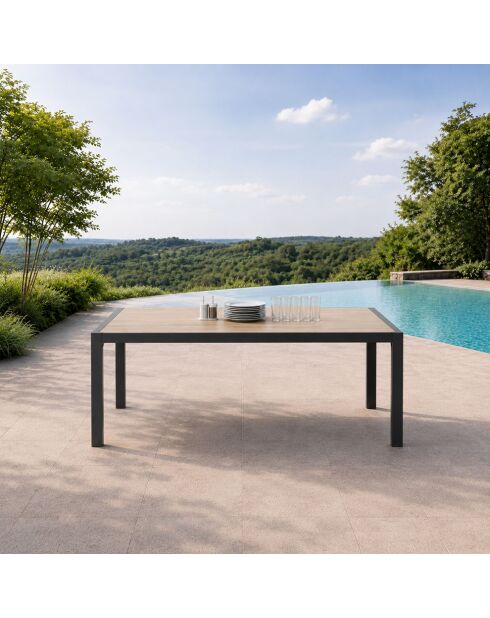 200 cm großer Gartentisch aus Aluminium mit Tischplatte aus gehärtetem Glas mit Holzeffekt in Ferrara-Grauer Holzoptik — 205 x 100 x 75 cm