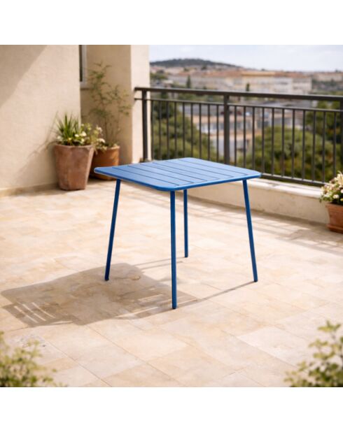 Blauer quadratischer 4-Sitzer-Tisch von Falcou - 70x70 cm