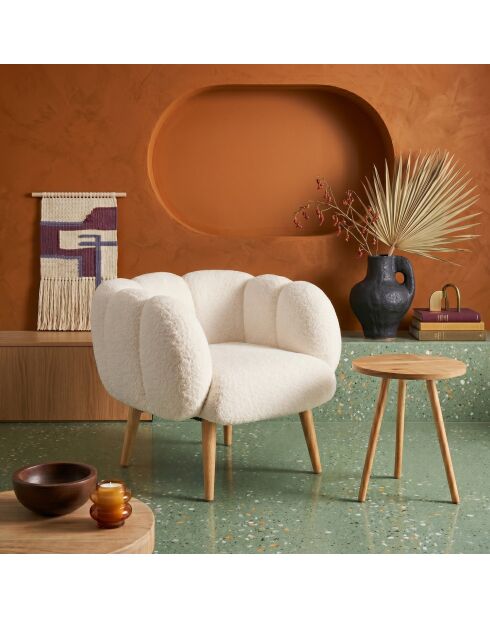 2 Stück weißer Lotus Ohrensessel und Beistelltisch - 70x94x42 cm