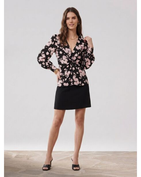Top imprimé avec drapé noir et rose