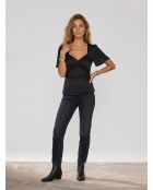 Schwarzes Top mit Spitzendetails