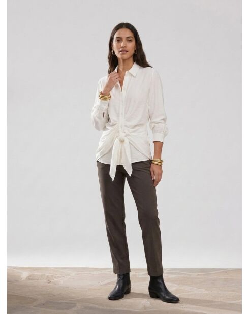 Camicia a manica lunga con cravatta e drappeggio ecru