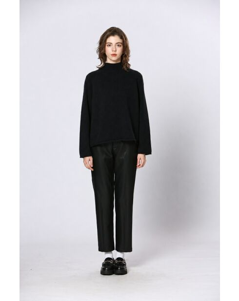 Maglione nero Daphne